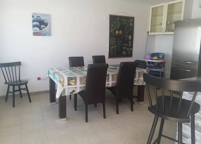 Impeccable 2-Bed House In Viana Do Castelo